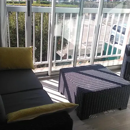 Le Cosmos, Et Parking Prive Proche Plage 아파트 아그